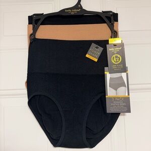 Kathy Ireland Women’s Seamless Shaping Briefs - Black & Tan (3 Pack)